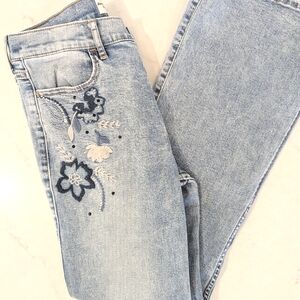 Abercrombie Kids Light Blue Straight Leg Jeans with Floral Embroidery Sz 15/16